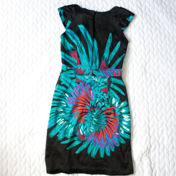 ECI | Capped Sleeve Floral Silk Sheath Dress - Picture 5 of 5